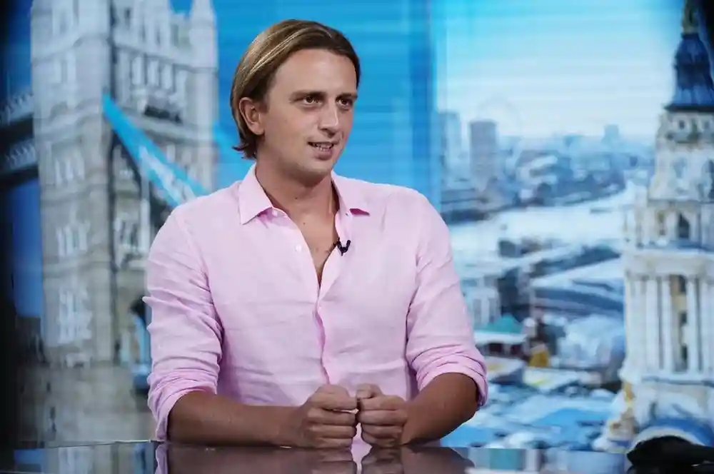 Revolut Eyes $65 B Valuation in New Funding, a Year After $45 B Deal